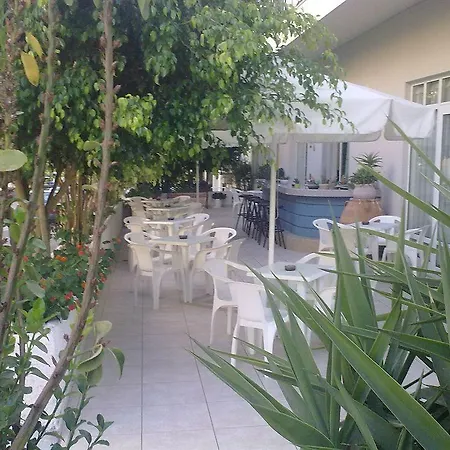 阿斯塔里酒店 罗希姆诺