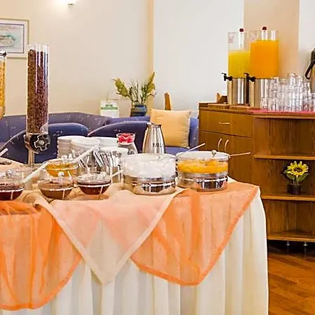 Astali Hotel 3*